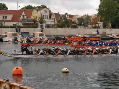de Zuariner beim Warnemünder Drachenbootfestival auf dem Alten Strom am 09.07.2022